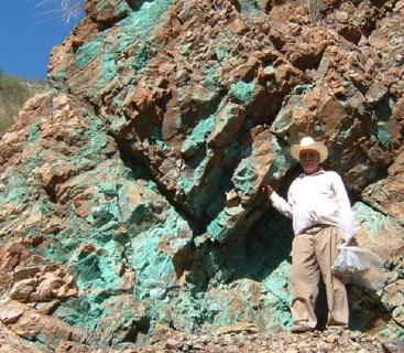 Kupfervererzung auf dem Santo Tomas-Projekt / Foto: Oroco Resource