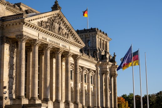 the-entrance-portal-of-the-reichstag-in-berlin-2025-03-08-23-19-29-utc(1).jpg