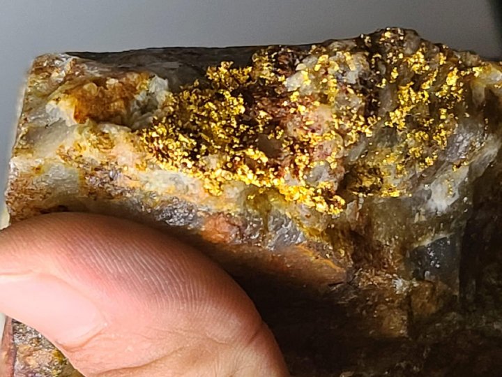 Sranan Gold: Beginn der Goldbohrungen steht kurz bevor!