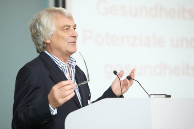 Prof. Gerd Glaeske sprach auf dem "1. APOLLON Symposium der Gesundheitswirtschaft" in Bremen