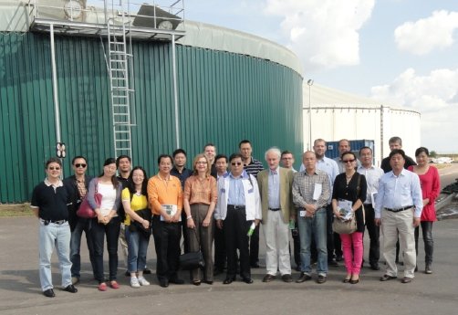 Chinesische Delegation besuchte EnviTec Biogasaufbereitungsanlage.jpg