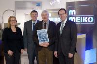 Von links nach rechts: Regine Oehler (Öffentlichkeitsarbeit MEIKO), Thomas Laubenstein (Vorstand des Fördervereins und Schatzmeister), Dr. med. Ulrich Freund (1. Vorsitzender), Dr.-Ing. Stefan Scheringer (CEO MEIKO Group) / Bildquelle MEIKO