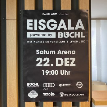 Plakat_EISGALA powered by BÜCHL_Saturn Arena 22. Dez 2024.jpg