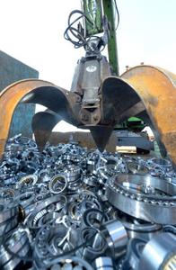 Counterfeit rolling bearings of various types and sizes with a value of more than one million euros were scrapped at INTERSEROH
