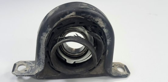 beschädigtes Kardanwellenlager.png