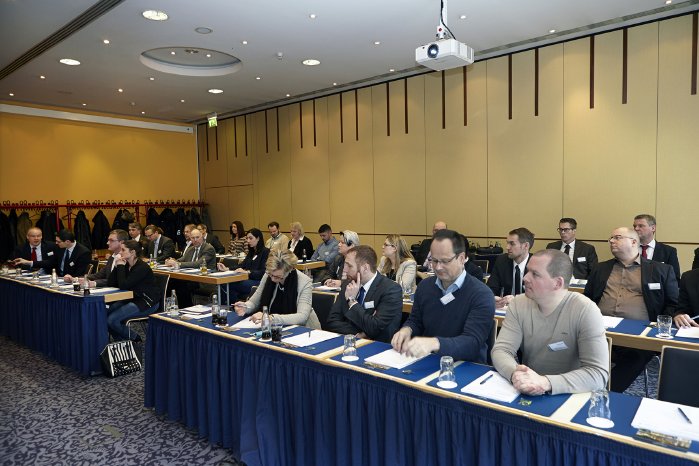 Symposium_Pharmaserv Logistics_01.jpg