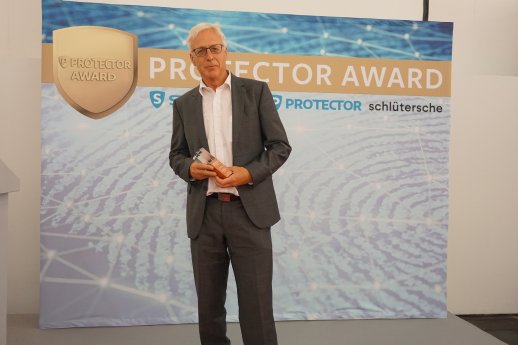 Protector-Award-2019_Assa-Abloy_Norbert-Friedl.JPG