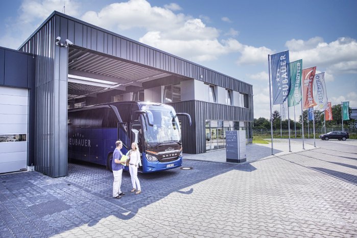 Neubauer Setra Terminal.jpg