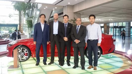 From left to right: M.J. Jeon: President of CTC Clover Trading; Ralf Siewe: Project Manager Sales Section & Billet Mills, SMS group; T.H. Chung: Deputy General Manager of Equipment Procurement Team, Hyundai Steel Company; Carlo Melis: Commercial Sales & Contract Manager, SMS group; T.W. Park: Assistant Manager of Equipment Procurement Team, Hyundai Steel Company