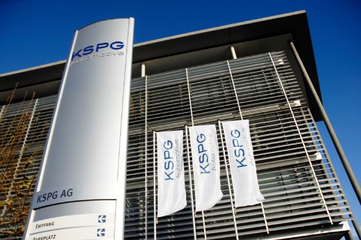 KSPG AG_Customer Center_Neckarsulm_13x18cm.jpg