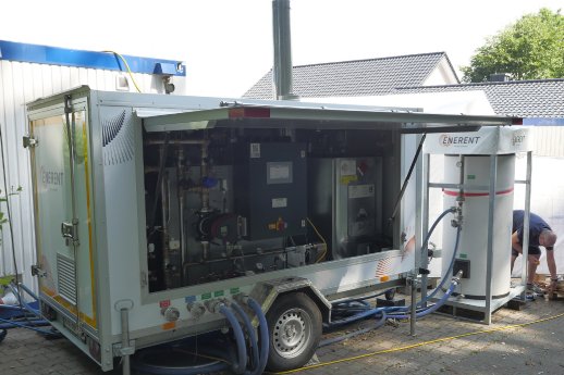 PM_ENERENT_Warmwassererzeugung_mit_mobiler_Heizzentrale_150kW_15x10cm.jpg