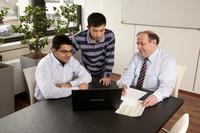 Multikulti auf schwäbisch: Die Compart AG mit Hauptsitz in Böblingen beschäftigt Mitarbeiter aus 20 Nationen und ist mit eigenen Niederlassungen sowie über Partner in mehr als 40 Ländern vertreten.