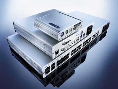 DVICenter system consisting of KVM matrix switch, user module and computer module