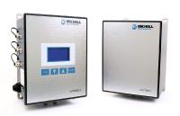 Michell Instruments XTC501 Binärgas Analysator (links) und XTP501 Sauerstoffanalysator (rechts, Transmitterversion) (Bildquelle: Michell Instruments)
