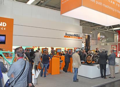 Strong interest in the OPEN MIND stand in Hanover (Image source: OPEN MIND)