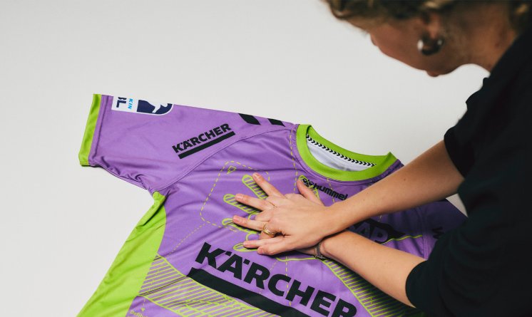 studiokurbos_Press_Nachhaltigkeitstrikot_TVB Stuttgart_6.png