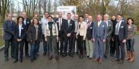 Teilnehmer von links nach rechts : Thomas Baghai, Paola Rodà, Hans Bauer, Rosemarie Rothe, Alexander Leis, Bernhard Polzer, Nicole Litzel, Ilja Hagen, Thomas Diefenthal, Thomas Koch, Melanie Nölkel, Jörg Kunz, Michael Nerlich, Dieter Daminger, Rupert Brenninger, Daniela Drube, Oliver Müller, Sibylle Aumer Teilnehmer von links nach rechts : Thomas Baghai, Paola Rodà, Hans Bauer, Rosemarie Rothe, Alexander Leis, Bernhard Polzer, Nicole Litzel, Ilja Hagen, Thomas Diefenthal, Thomas Koch, Melanie Nölkel, Jörg Kunz, Michael Nerlich, Dieter Daminger, Rupert Brenninger, Daniela Drube, Oliver Müller, Sibylle Aumer