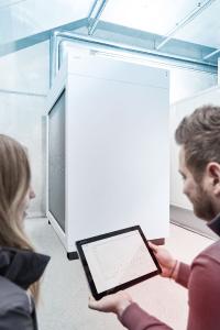 LAUDA Ultracool circulation chillers can be controlled by means of a web server via a PC or even mobile devices. The devices are also connected to the LAUDA Cloud