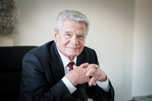pm-wittenstein-stiftung-ankuendigung-enter-the-future-14-joachim-gauck.jpg
