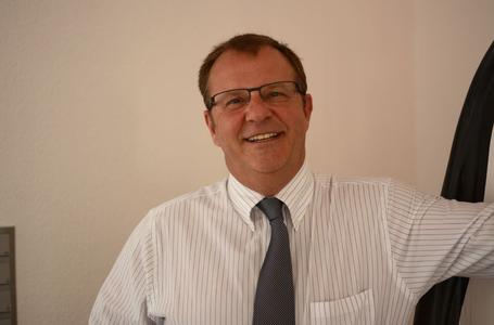 Dr. Karsten Schlüter