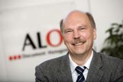 Dieter Woeste, Geschäftsführer der ALOS GmbH
