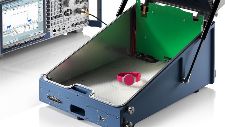 cmw-z10-rf-shield-box-application-image-rohde-schwarz_200_44077_960_540_14.jpg