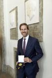 Auszeichnung für die nachhaltigste Innovationsleistung: DAW-CEO Dr. Ralf Murjahn nahm in München die Dieselmedaille 2018 entgegen