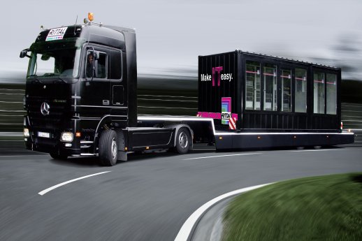 Rittal_RiMatrix_S_Truck_Roadshow.jpg