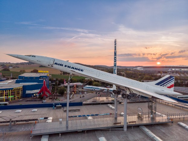 technik-museum-sinsheim_concorde-im-abendrot.jpg