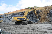 Der Atlas Copco HB 3000 ist unersetzlich zur Erhaltung der besonderen Form der Kanalwände und zur Zerkleinerung von großen Gesteinsformationen