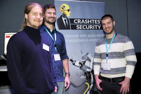 Crashtest Security auf der Startup Demo Night von BayStartUP