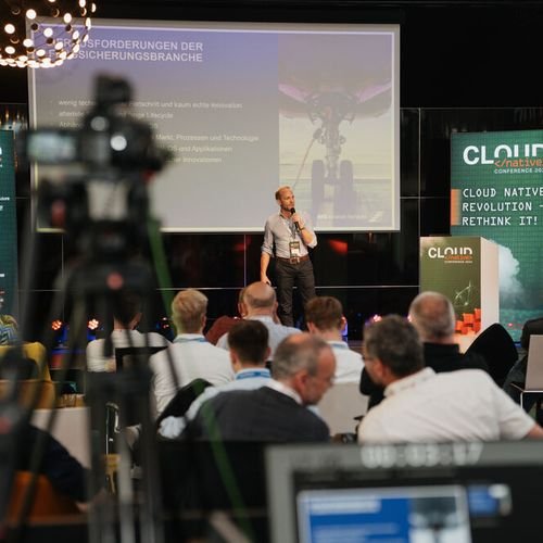 360°-Cloud-Update, Networking und eine legendäre After-Party