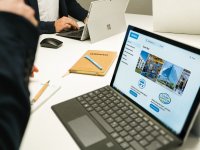 Der Energieversorger WEMAG bündelt seinen Geschäftskundenservice in einem neuen Selfservice-Portal. Foto: WEMAG/Anne Jüngling