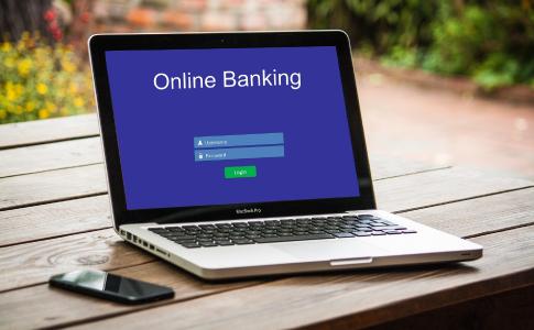 Bank-Domains make Online Banking more secure....