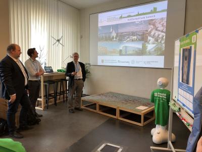 Prof. Dr. Frank Emmrich bei der Keynote am Eröffnungsabend