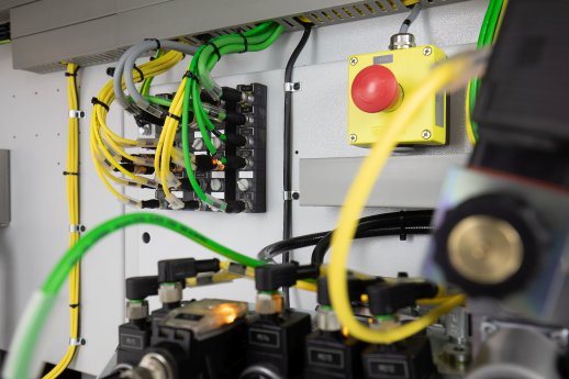 Cube67 in den Maschinen der Hermle AG (5).jpg