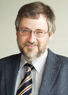 Prof. Dr. Burkard Hillebrands
