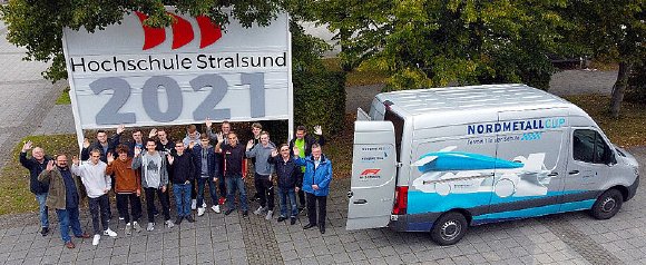 An der Hochschule Stralsund ist der Wettbewerb "Formel 1 in der Schule" weiterentwickelt worden.