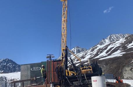 Bohrung auf dem Estelle-Projekt; Foto: Nova Minerals