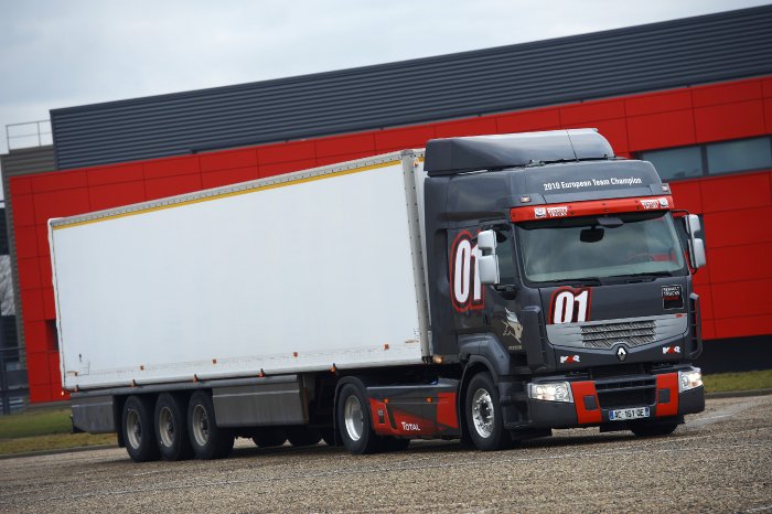 001 Premium Truck Racing.jpg