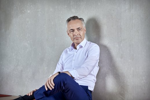 Christian Höhler ist neuer Vorstand Technik bei DEHN.jpg