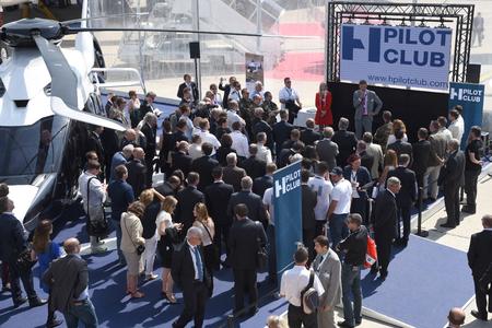 HPilotClub launching (© Copyright Airbus Helicopters, Patrick Penna - 2015)