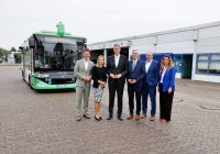 Bundesverkehrsminister eröffnet Testbetrieb des autonomen Linienbusses
