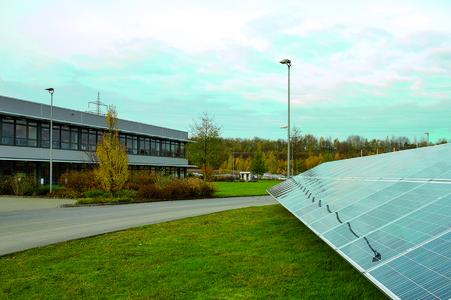 Neue Photovoltaik-Testanlage bei der KOSTAL Industrie Elektrik in Hagen