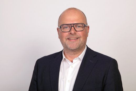 Thomas Rohrbach_Co-Founder & Managing Director NEONEX.JPG
