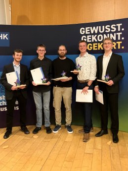 Bestenehrung IHK Lippe_Weidmüller-Azubis.jpg