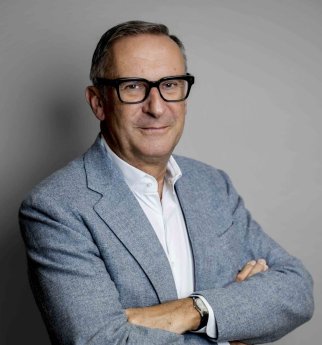 dr.-andreas-zanner-955x1024.jpg