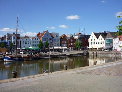 Stadt Husum Hafen.JPG