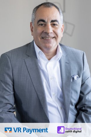 Deutschland zahlt digital_Carlos Gómez-Sáez.jpg