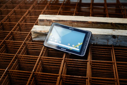 Algiz-RT10-android-rugged-tablet-building.jpg